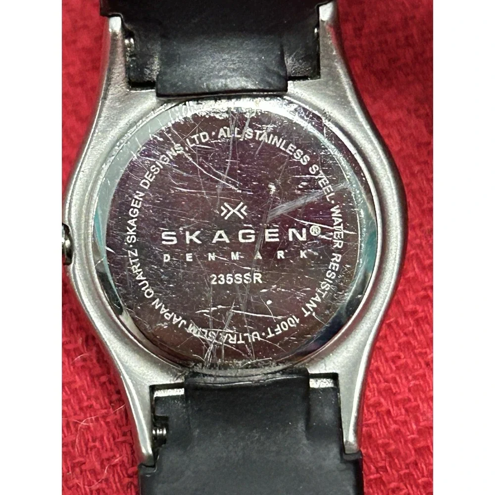 Skagen Womens 235SSR Quartz Watch‎ Original Band New Battery
